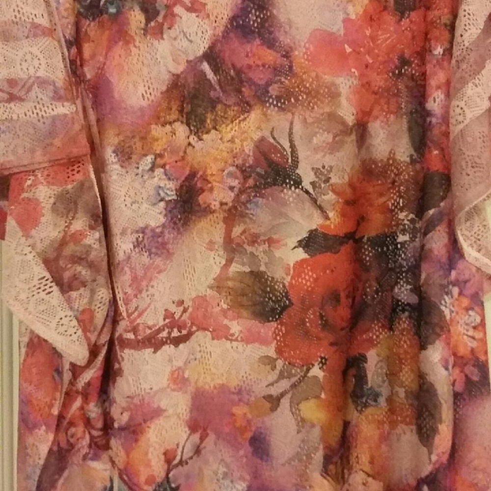 Blouse, tunic, tops - Picture 3 of 6